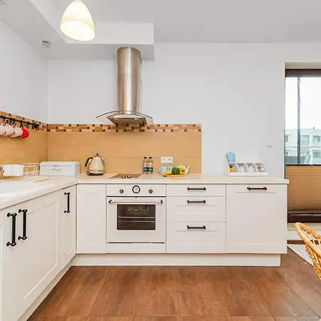 Mierzeja - Przy Marinie, 100 M Od Zalewu Wislanego, *