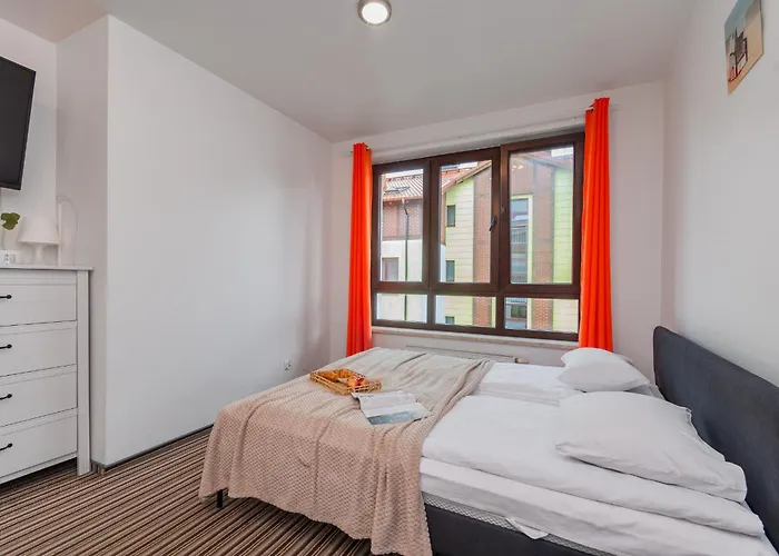 Mierzeja - Przy Marinie, 100 M Od Zalewu Wislanego, *